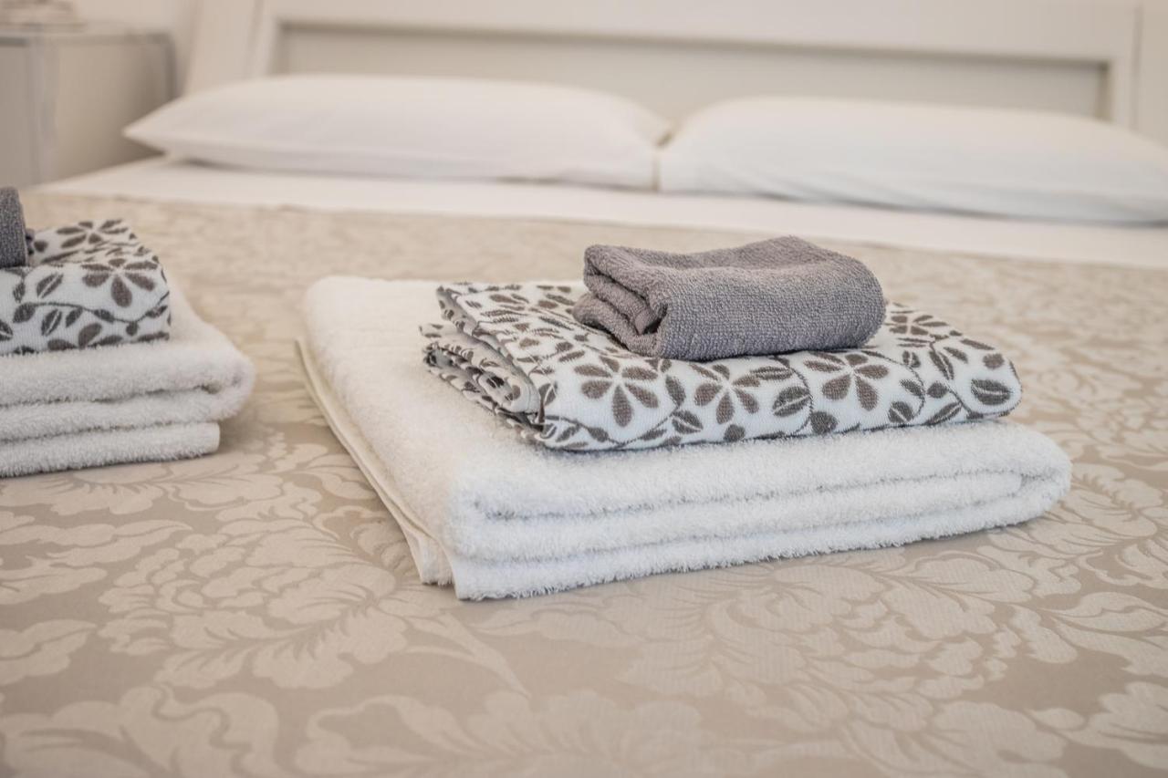 Vincent Suite Luxury B&B Palo del Colle Exteriör bild